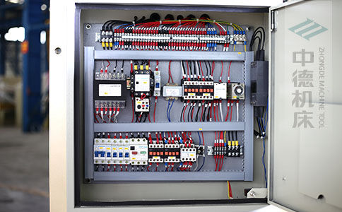 ZDS-1032采用正品電氣元件，穩(wěn)定耐用壽命長(zhǎng).jpg